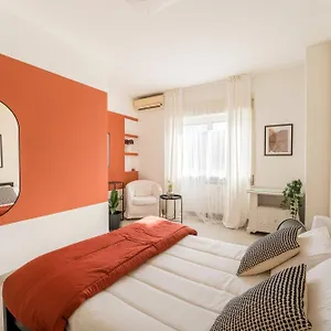 https://maison-lumiere-design-apt-5-min-from-tiburtina-station.it-romehotels.com